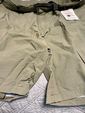 GUIDE GEAR Belted Mesh Lined Nylon Hiking Cargo Short Olive Men Sz XXL New #0172